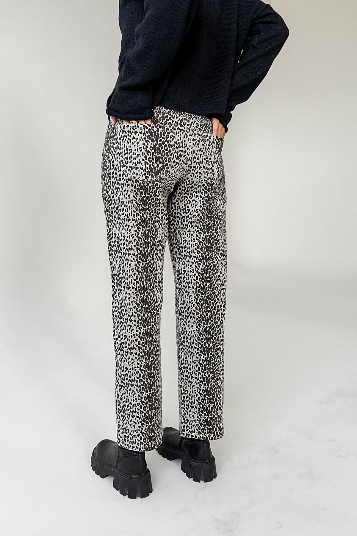 Betsy Straight Leg Jeans - FINAL SALE