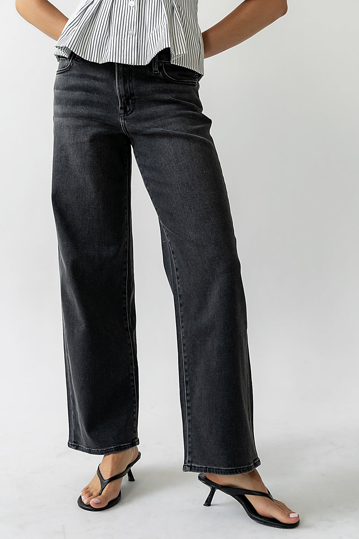 Sloane Wide Leg Jeans in Black - FINAL SALE