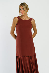 Marlon Maxi Dress in Red-Brown